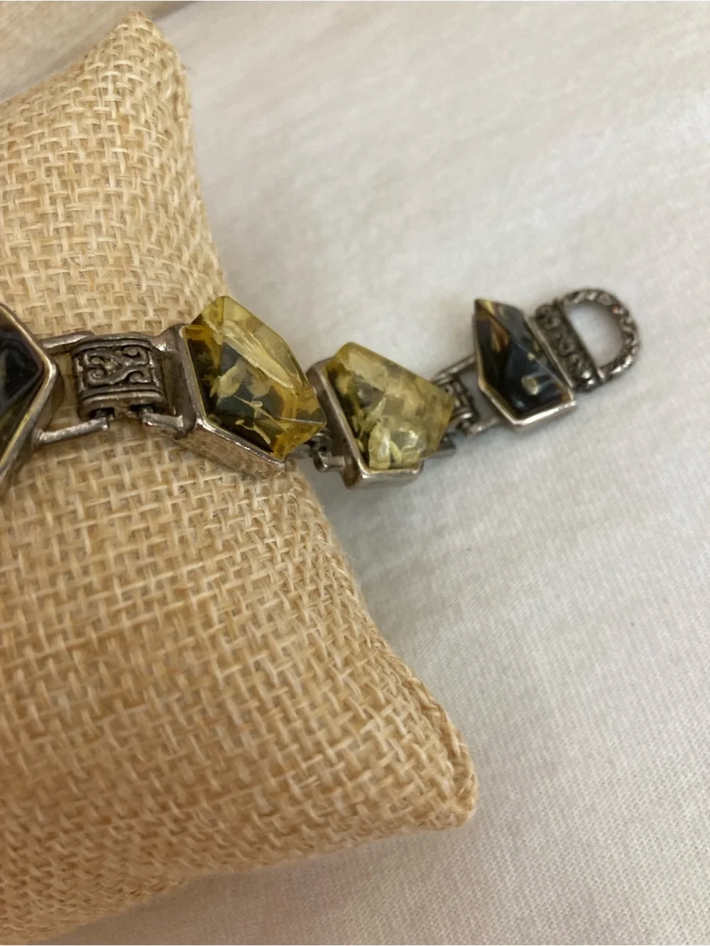 Yellow Green Stones Vintage Bracelet Magnetic Clasp